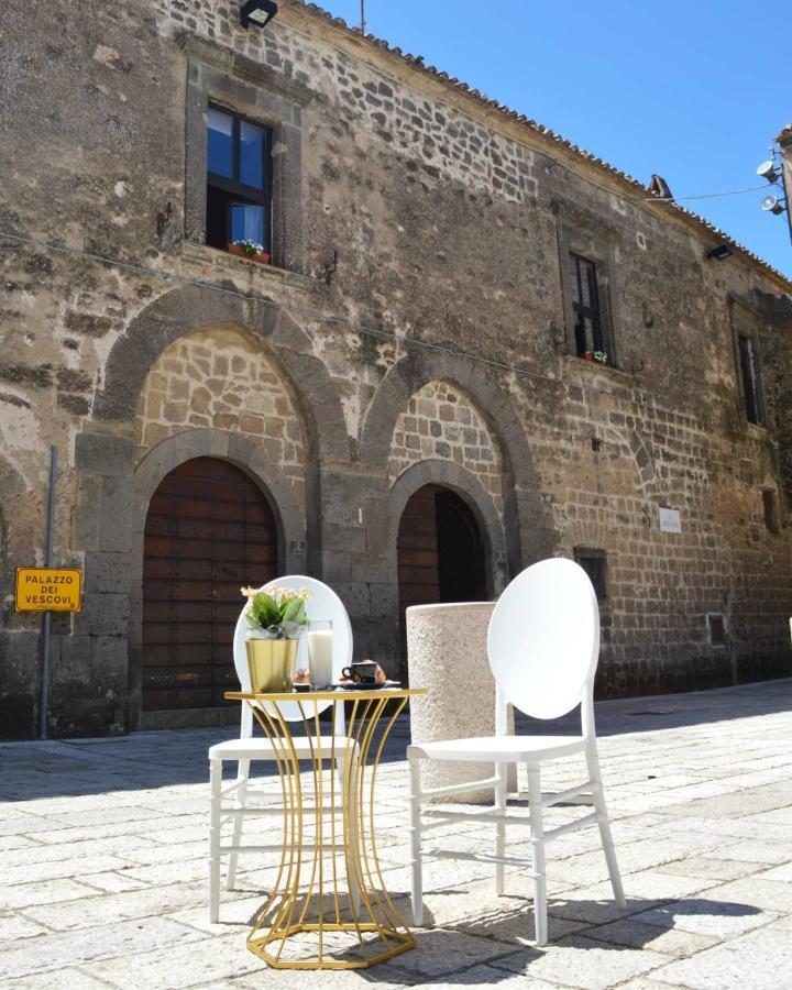 Boutique Hotel Palazzo Dei Vescovi Caserta Vecchia Zewnętrze zdjęcie